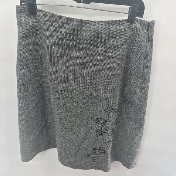 Vintage Geoffrey Beene Sport Wool Blend Lined Floral Embroidery Skirt Size 12 - Picture 1 of 6